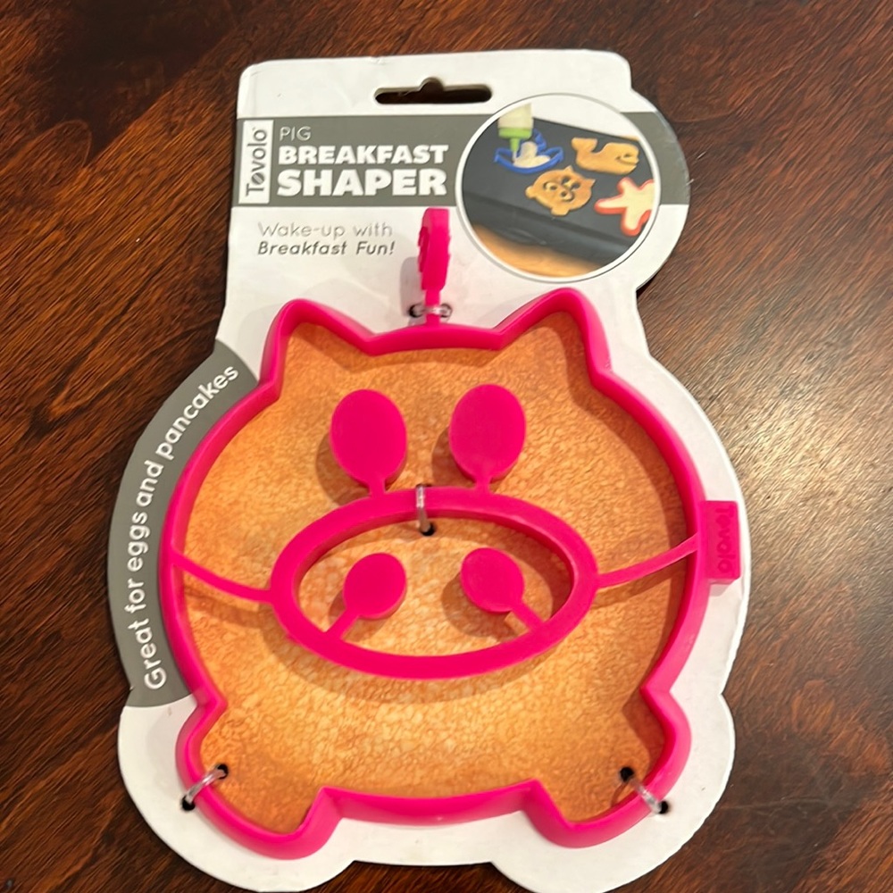 TOVOLO pig breakfast shaper